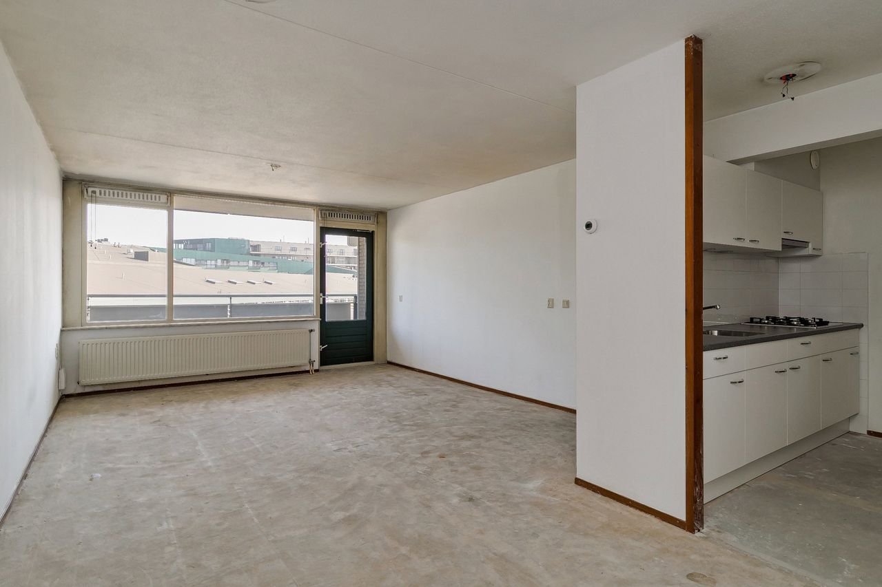 71 m² apartment with balcony in Woensel - Image 10