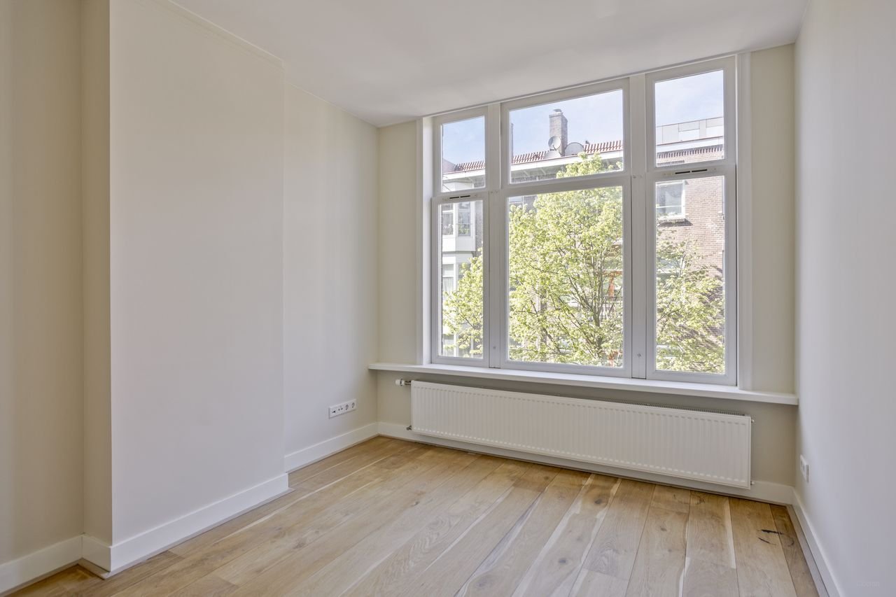 Tweekamerappartement met extra zolderkamer - Afbeelding 7