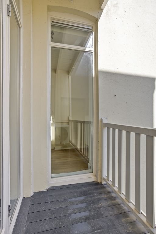 Tweekamerappartement met extra zolderkamer - Afbeelding 12
