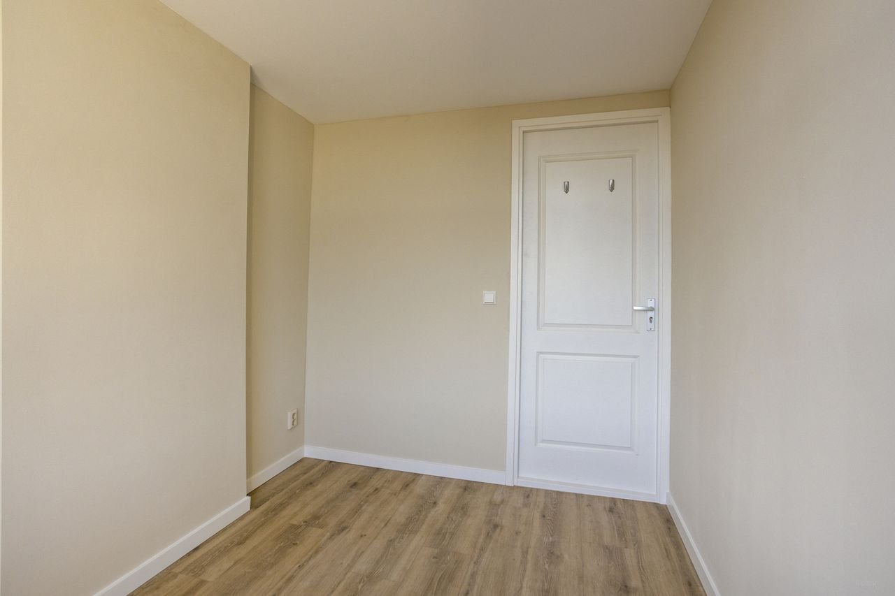 Tweekamerappartement met extra zolderkamer - Afbeelding 6