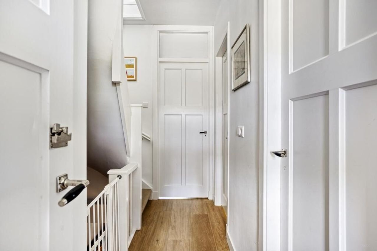 Jaren '30 herenhuis met 5 slaapkamers - Afbeelding 16