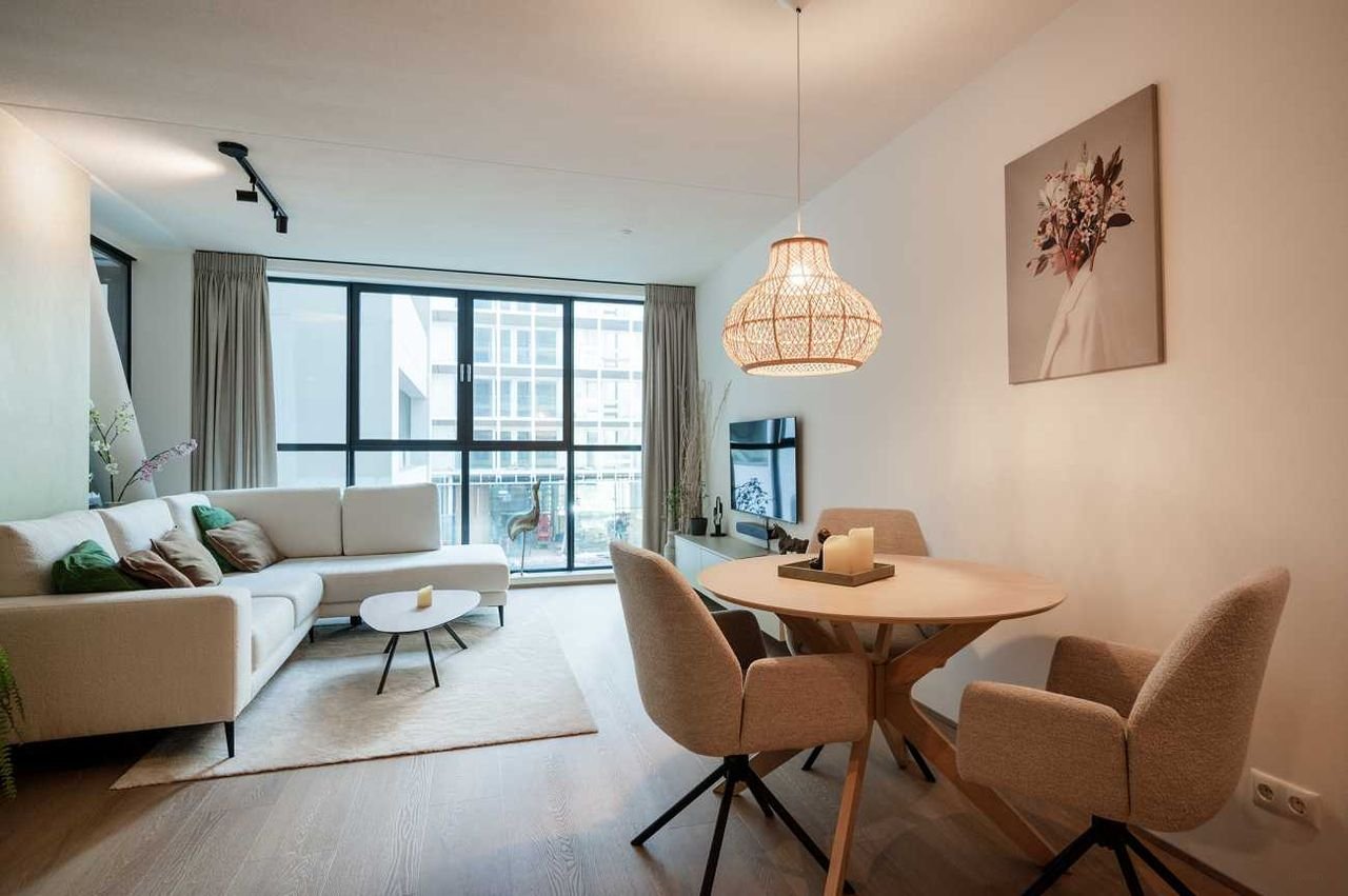 Instapklaar 2-kamerappartement bij Amstel - Afbeelding 4