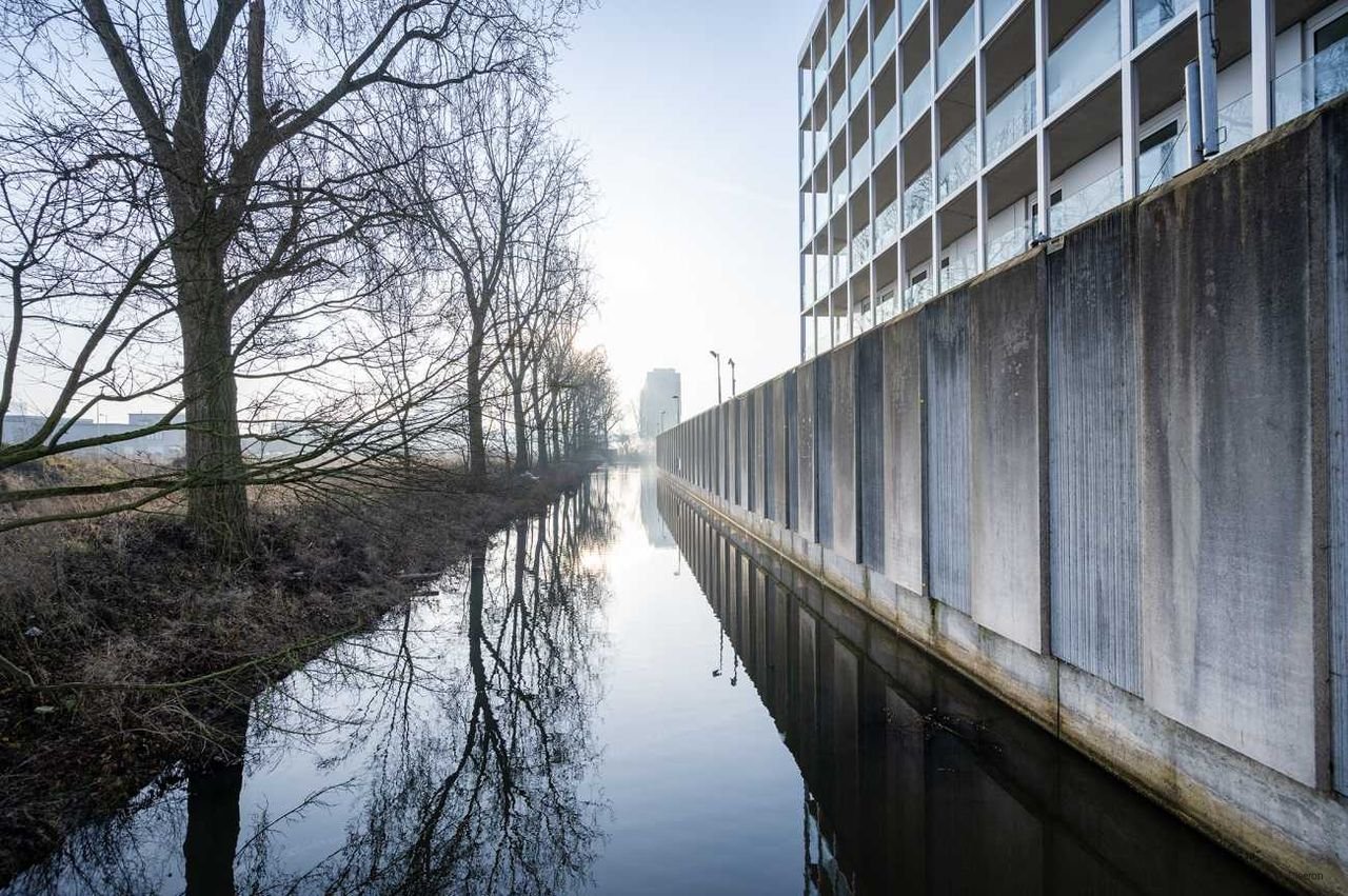 Instapklaar 2-kamerappartement bij Amstel - Afbeelding 12