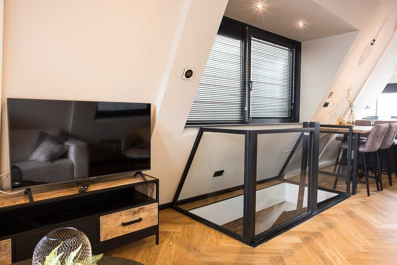 73 m² met terras in de Jordaan - Afbeelding 2