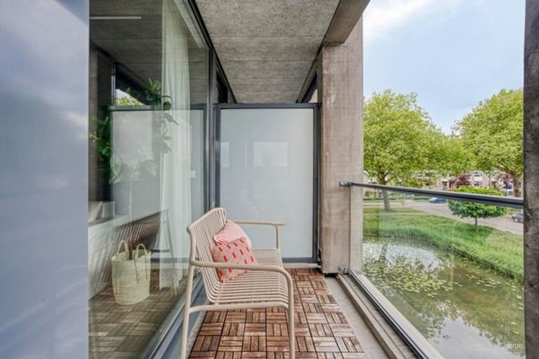 Corner apartment with balcony in Den Bosch Zuid - Image 18