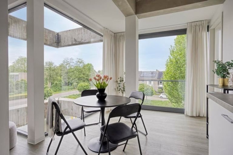 Corner apartment with balcony in Den Bosch Zuid - Image 16