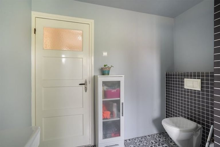 Furnished 3-bedroom house in Tuindorp - Image 25