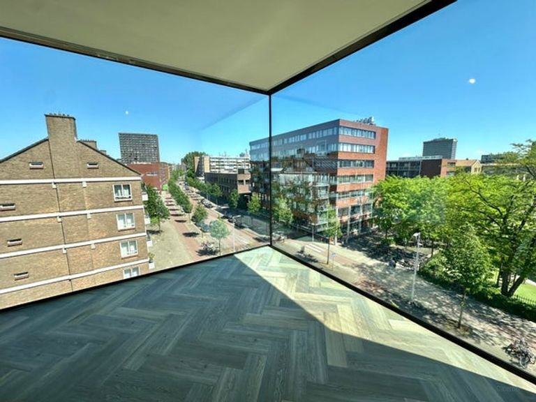 107 m² topappartement met balkon - Afbeelding 2