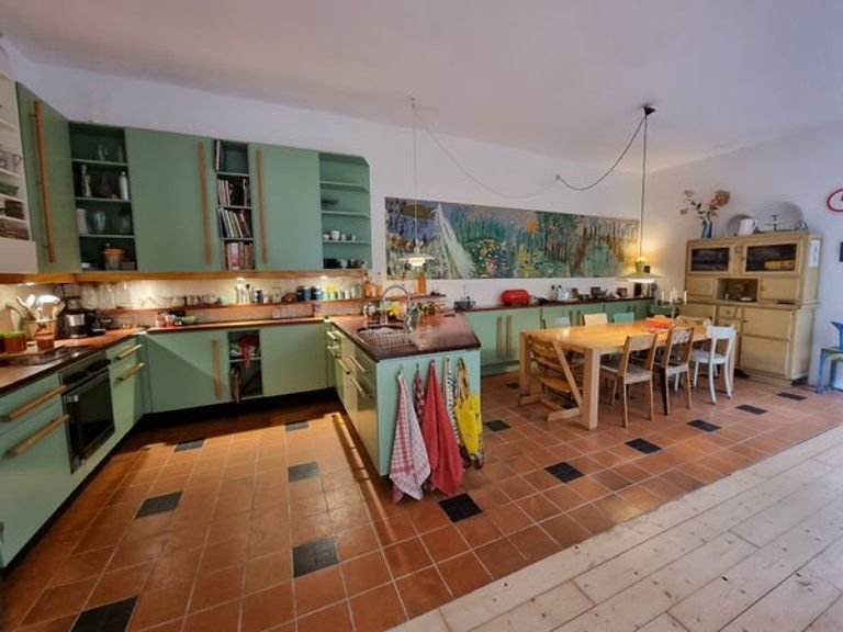 270 m² by the water on Prinseneiland - Image 6