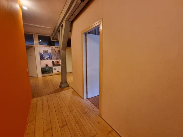 270 m² by the water on Prinseneiland - Image 11