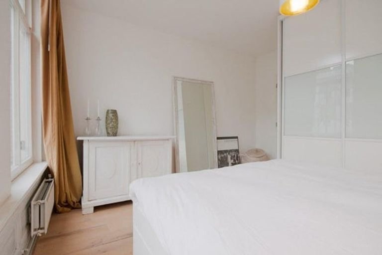 Gemeubileerd 3-kamerappartement met balkon - Afbeelding 8