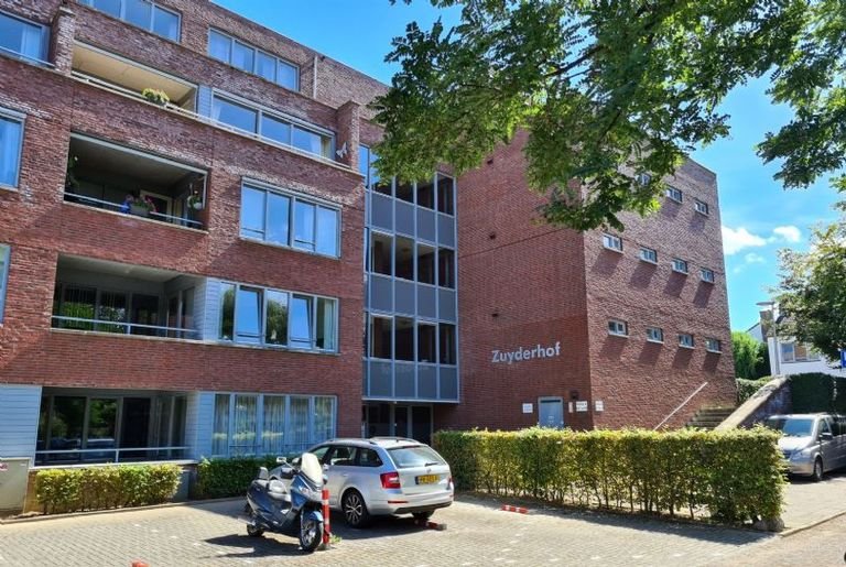 Ground-floor apartment with 2 bedrooms - Image 8
