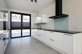 Energy-efficient family home with 4 bedrooms - Image 6