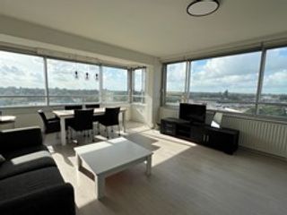 110 m2 op de 10e verdieping - Afbeelding 2