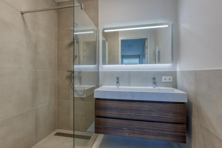 130 m2 apartment with sea view terrace - Image 24