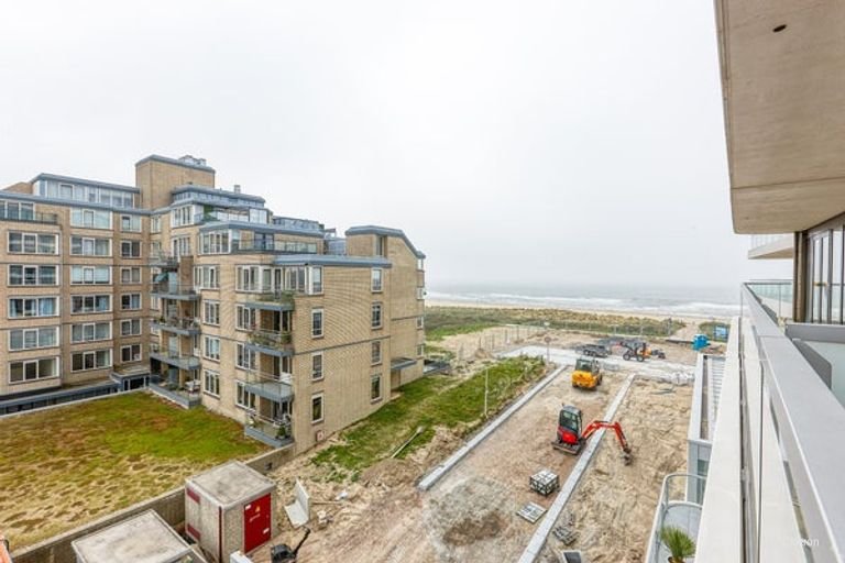 130 m2 apartment with sea view terrace - Image 10