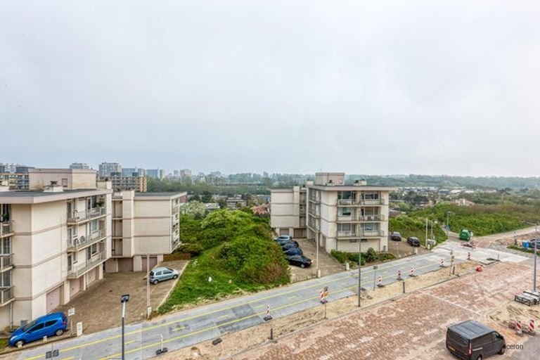 130 m2 apartment with sea view terrace - Image 22