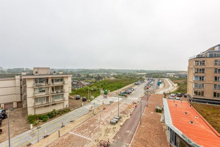 130 m2 apartment with sea view terrace - Image 23