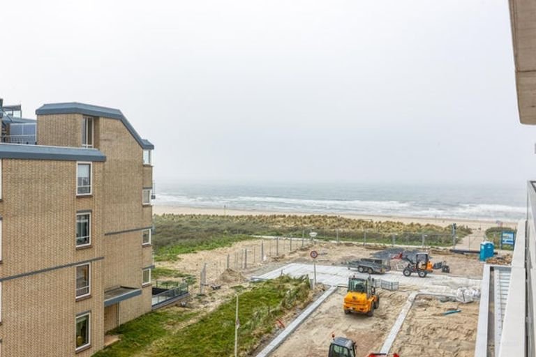 130 m2 apartment with sea view terrace - Image 11