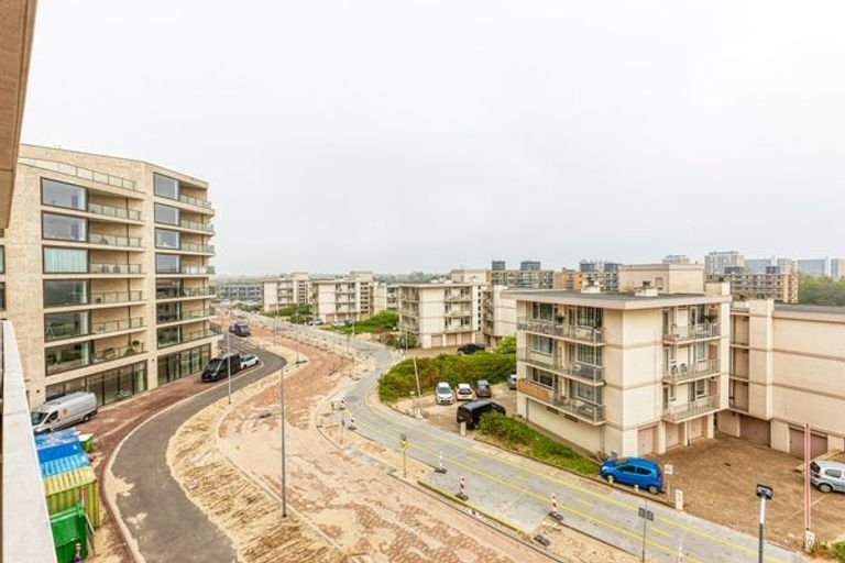 130 m2 apartment with sea view terrace - Image 21