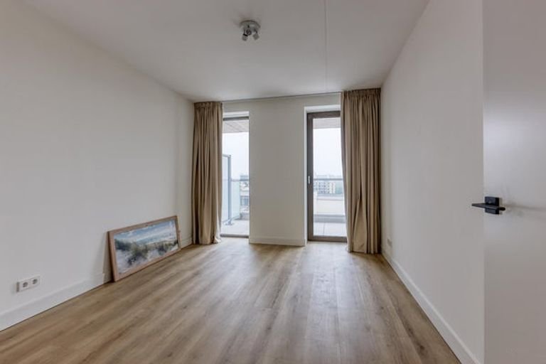 130 m2 apartment with sea view terrace - Image 17