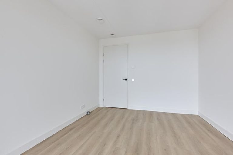 130 m2 apartment with sea view terrace - Image 19