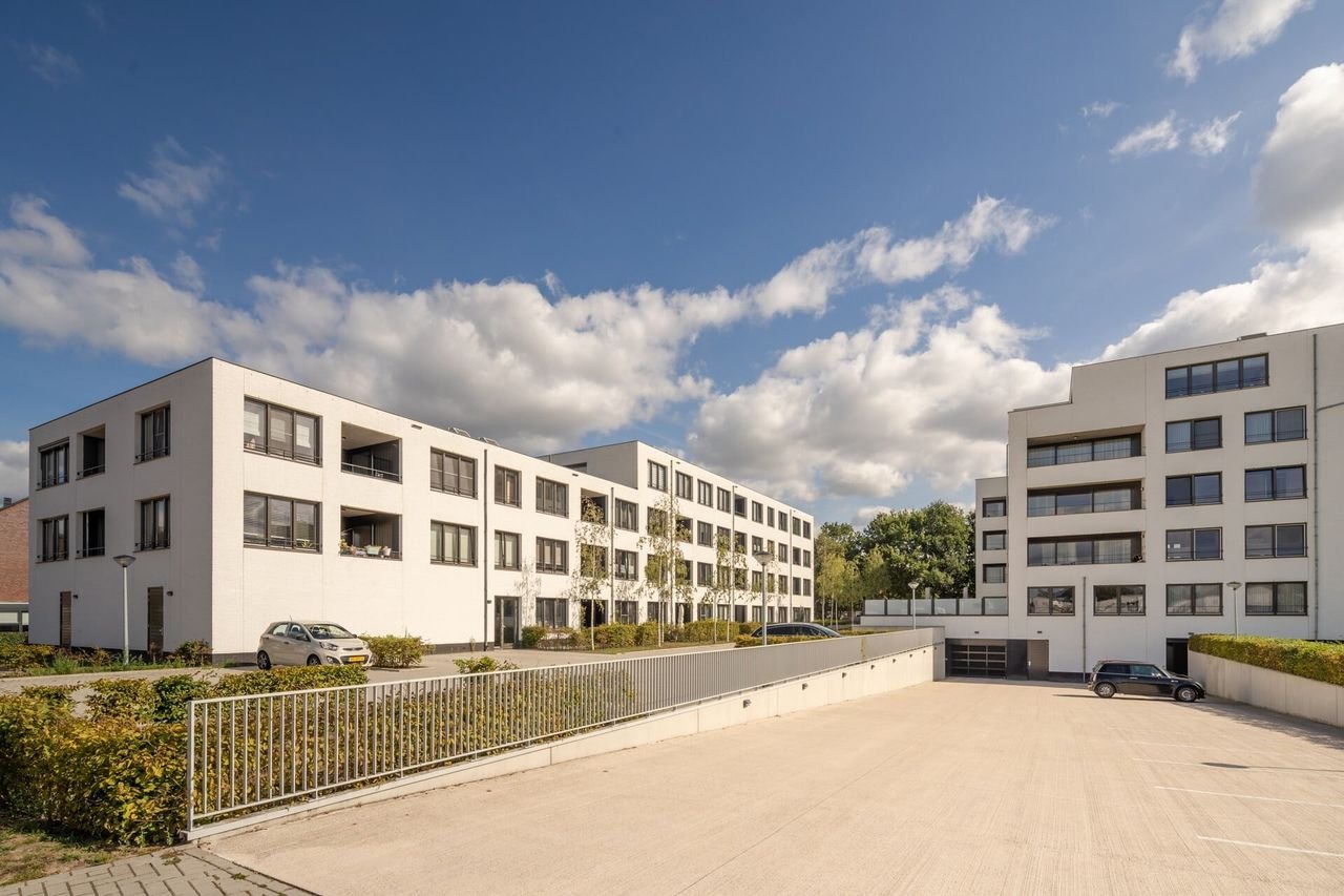 87 m2 apartment with balcony in Venray - Image 1