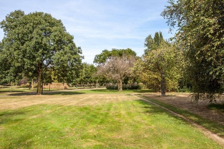 Licht 3-kamerappartement aan Park Hees - Afbeelding 11