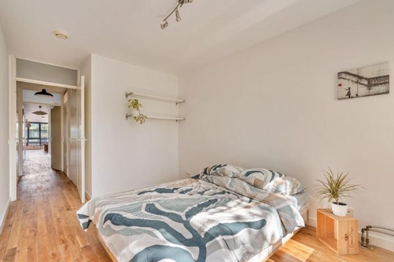 3-kamerappartement met lift in Czaar Peterbuurt - Afbeelding 10