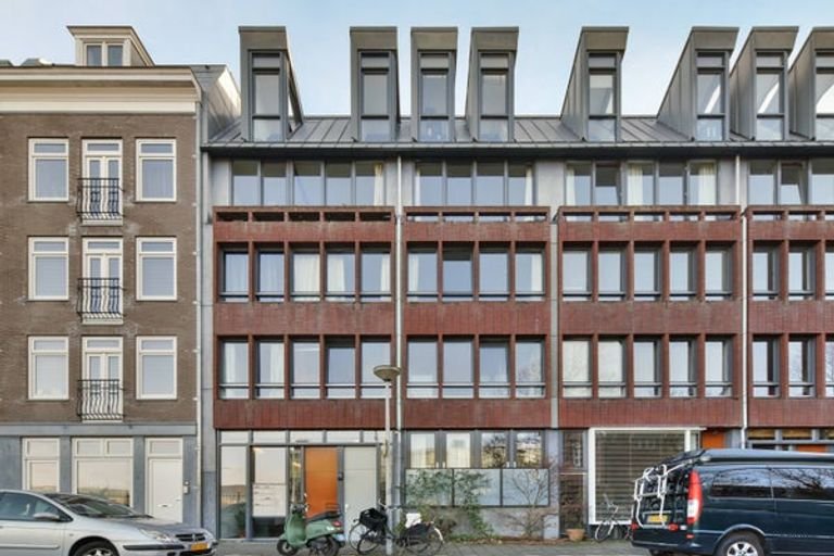 3-kamerappartement met lift in Czaar Peterbuurt - Afbeelding 1