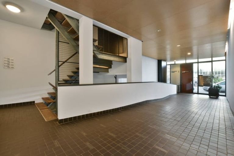 3-kamerappartement met lift in Czaar Peterbuurt - Afbeelding 22