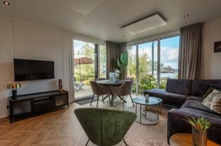 Gemeubileerde nieuwbouwwoning aan het water in Wanneperveen - Afbeelding 7
