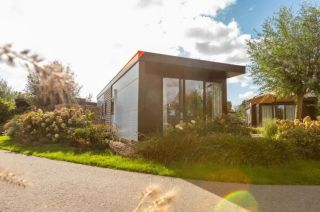 Gemeubileerde nieuwbouwwoning aan het water in Wanneperveen - Afbeelding 17