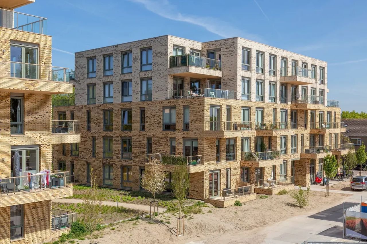 Licht appartement met entresol in Leiden - Afbeelding 7