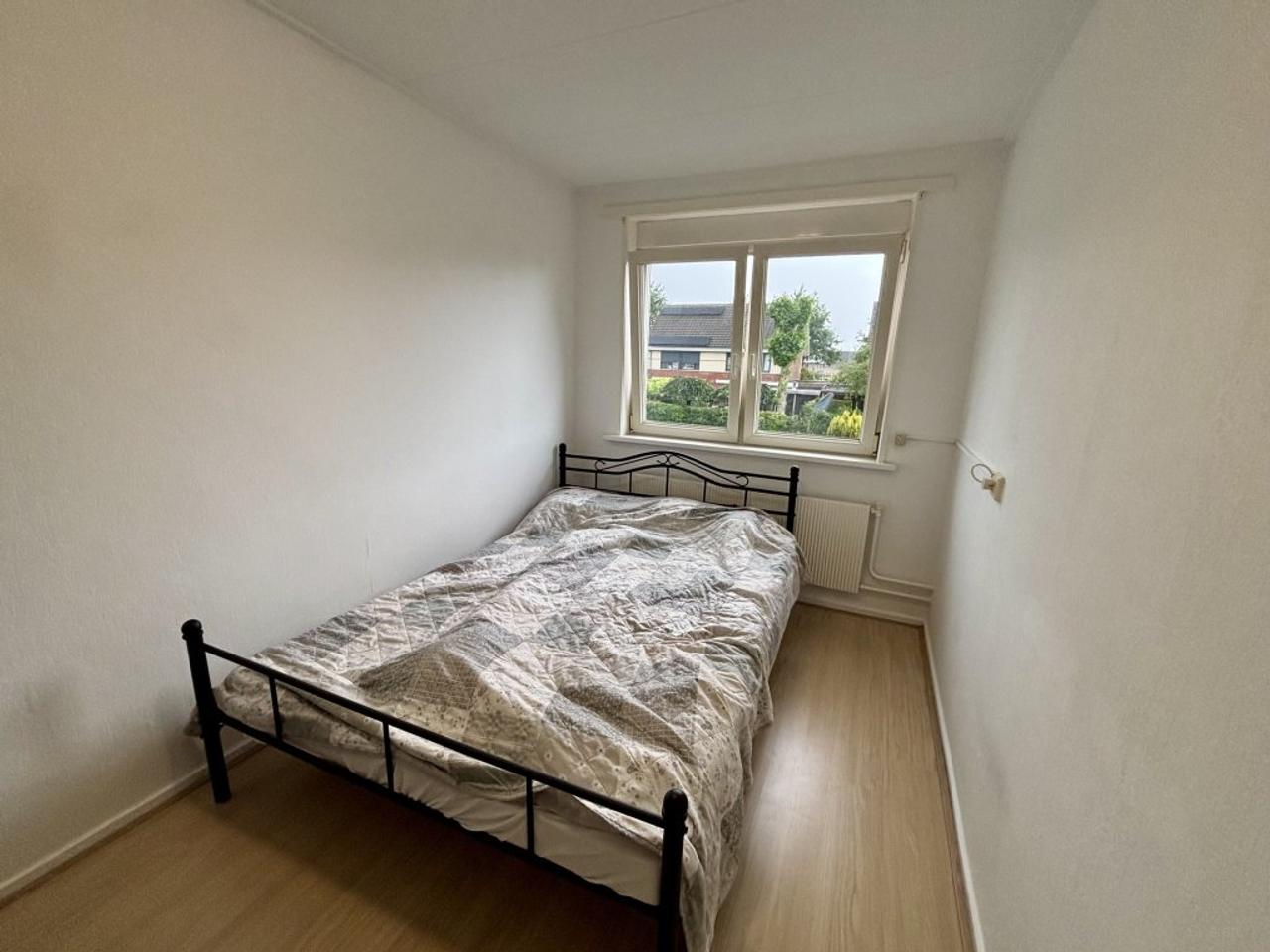Hoekwoning met 3 slaapkamers en tuin - Afbeelding 6