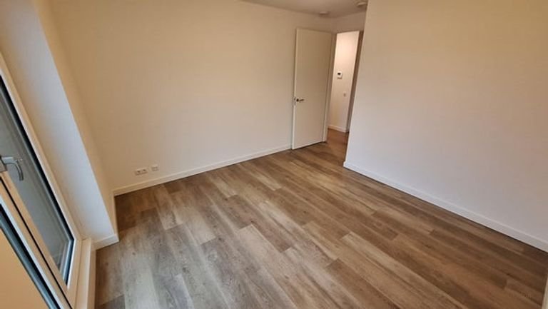 3-room apartment with terrace and parking - Image 24