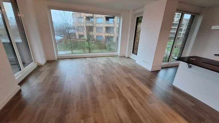 3-room apartment with terrace and parking - Image 17