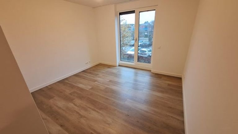3-room apartment with terrace and parking - Image 22