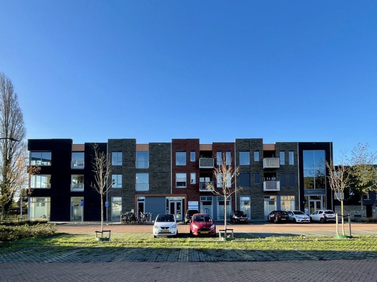 3-room apartment with balcony in Veenendaal - Image 1