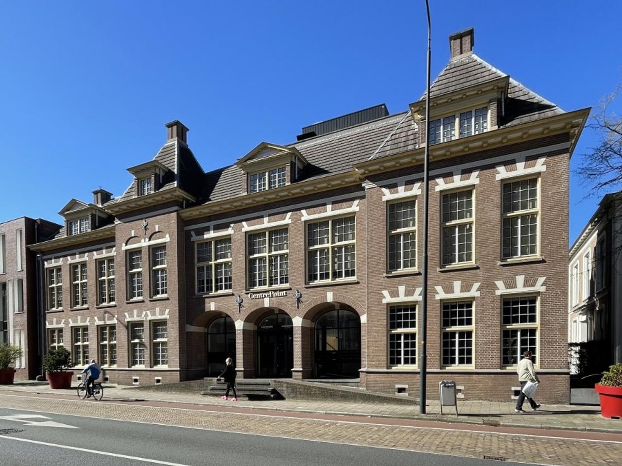3-kamerappartement met terras in Apeldoorn - Afbeelding 1