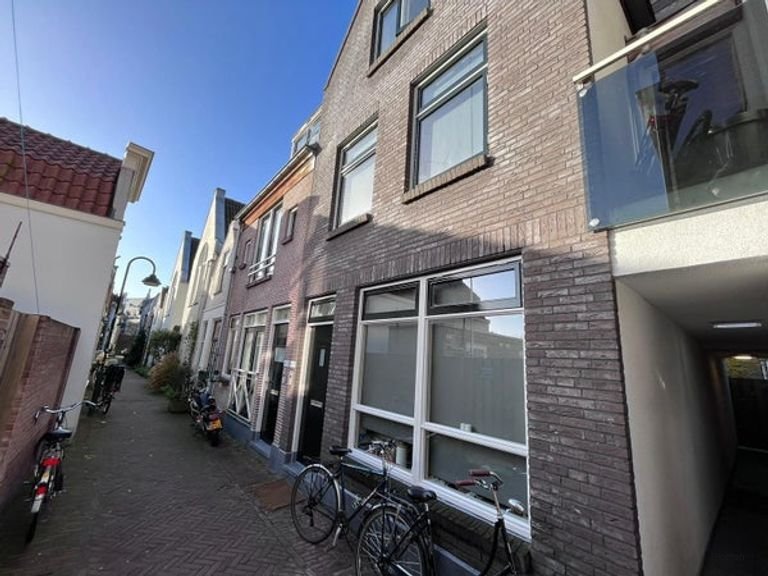 Studentenkamer met slaapvide in hartje Gouda - Afbeelding 1