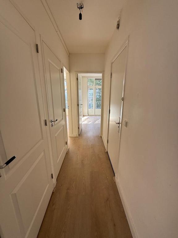 2-slaapkamer appartement in Hoofddorppleinbuurt - Afbeelding 7