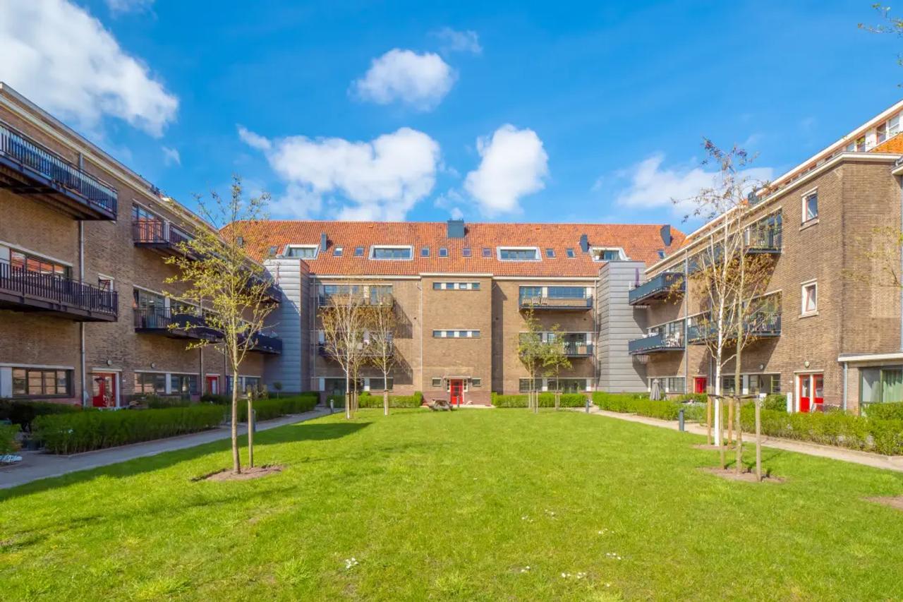 81 m² appartement met 2 slaapkamers - Afbeelding 1