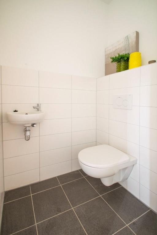 Newly built home with garden in Schinnen - Image 3