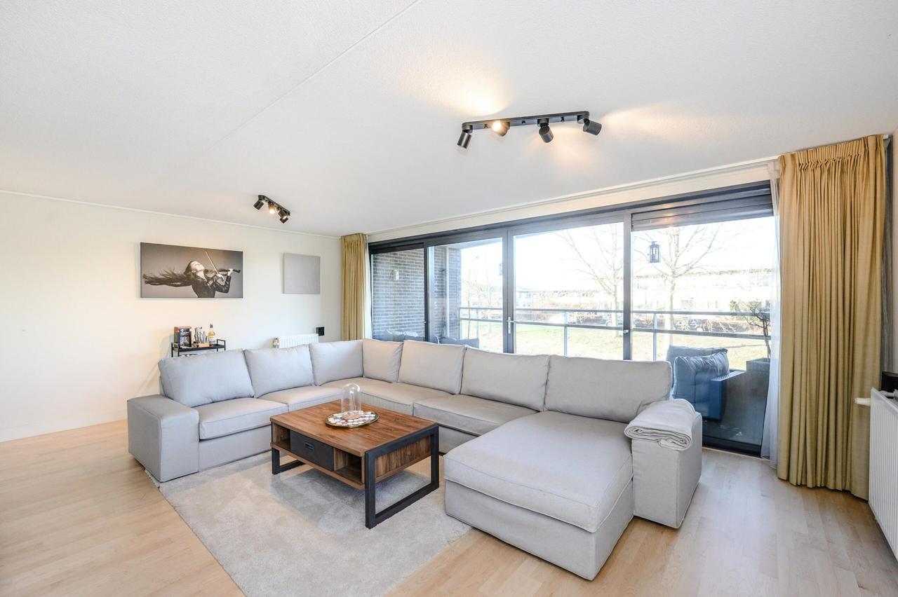Gemeubileerd 3-kamerappartement met balkon - Afbeelding 10