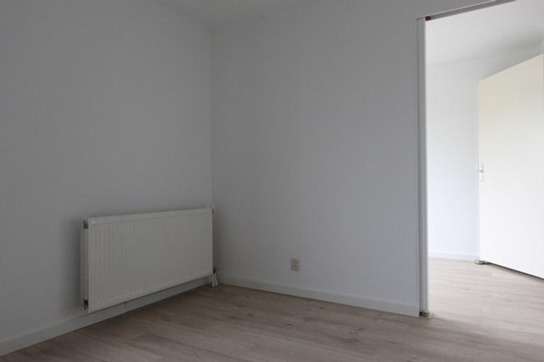 123 m2 wonen aan het water in Almere - Afbeelding 17