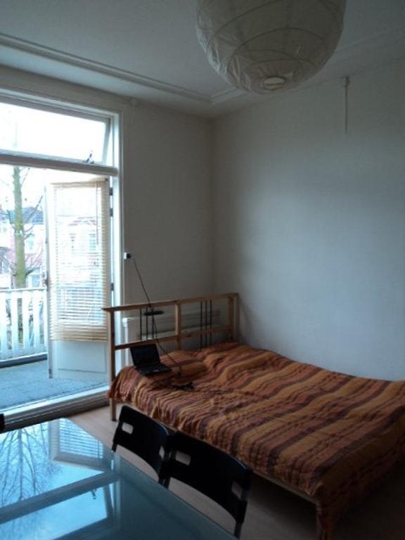 1-bedroom apartment near Koningsplein - Image 2
