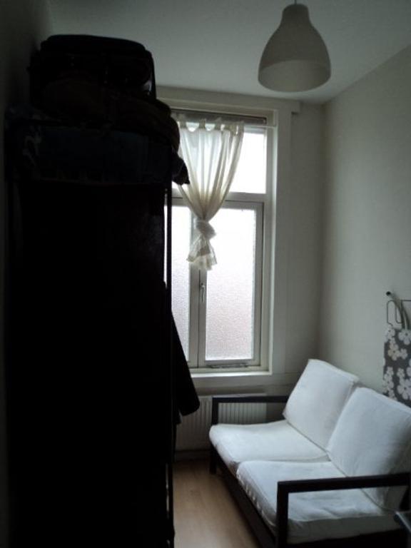 1-bedroom apartment near Koningsplein - Image 6