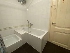 Begane grond appartement met tuin in Oost - Afbeelding 9