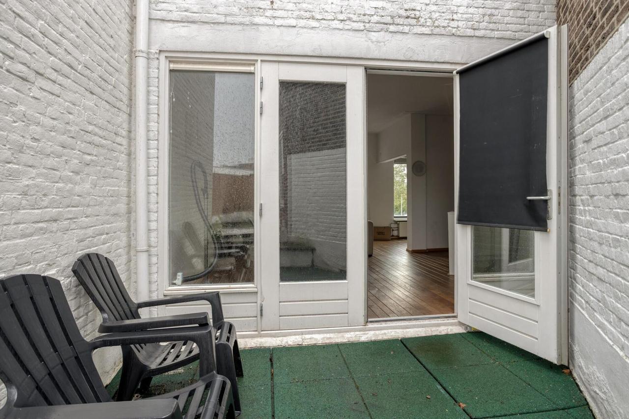 Gemeubileerd 3-kamerappartement met tuin - Afbeelding 14